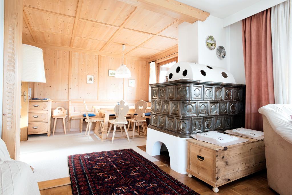 Apartamento Haus Fink Innsbruck Exterior foto